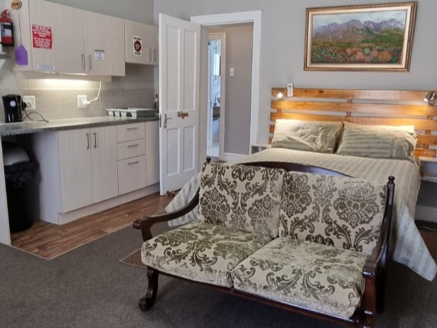 5 Bedroom Property for Sale in Parys Free State